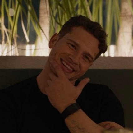 Eggsy✨️ meeting the 118 in Paris!!! tweet media