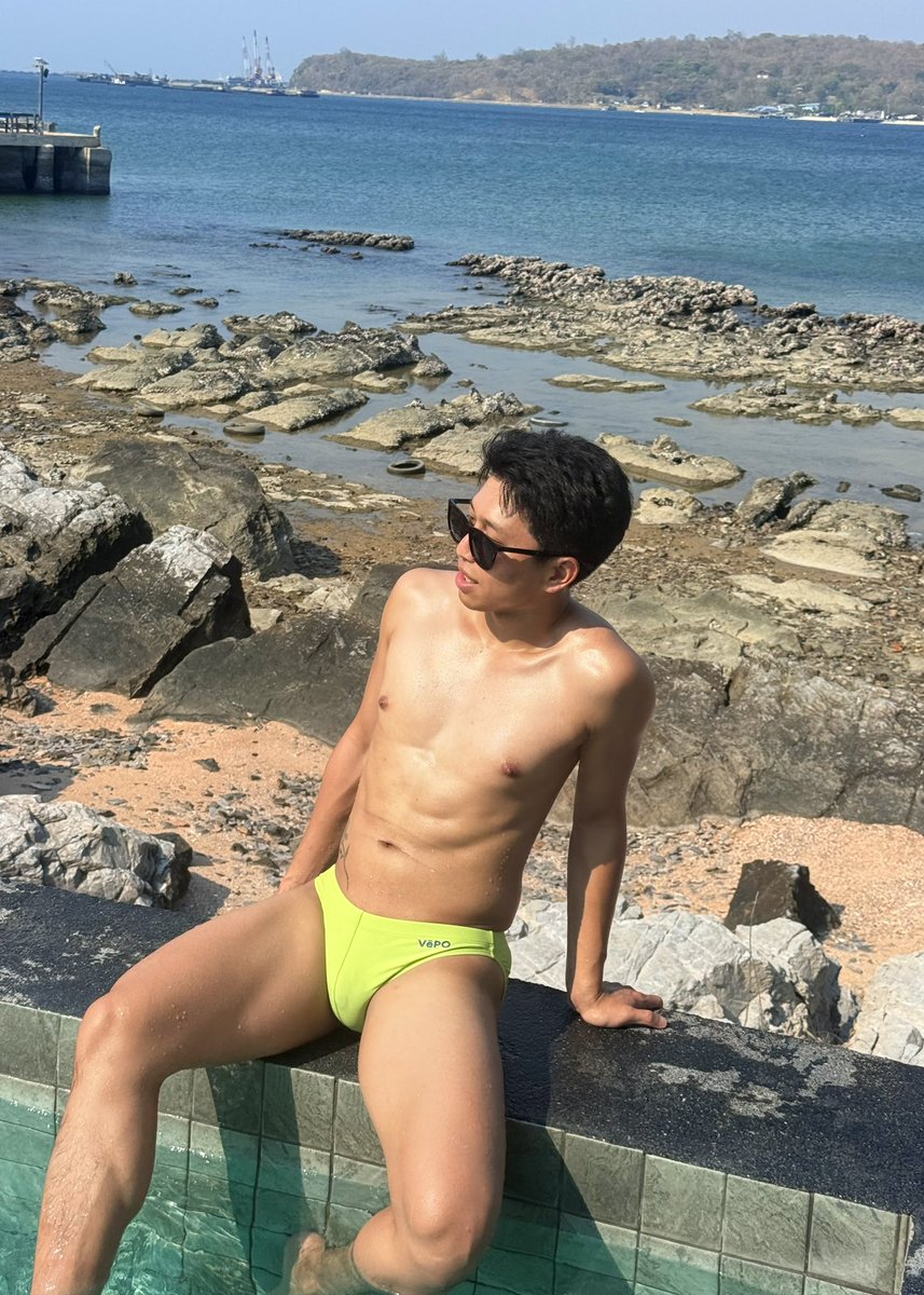 pongst5's tweet photo. 💦😛 https://t.co/GxmA2gJbIH
