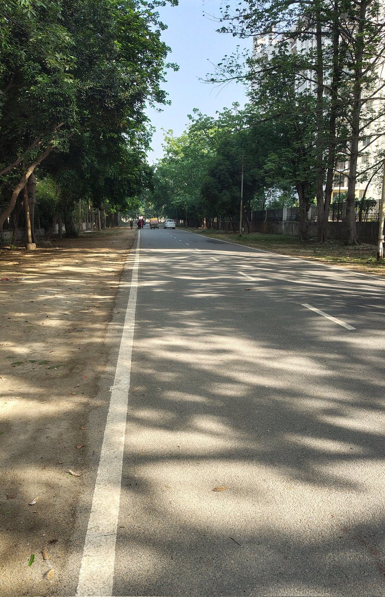 Noida_Updates tweet media
