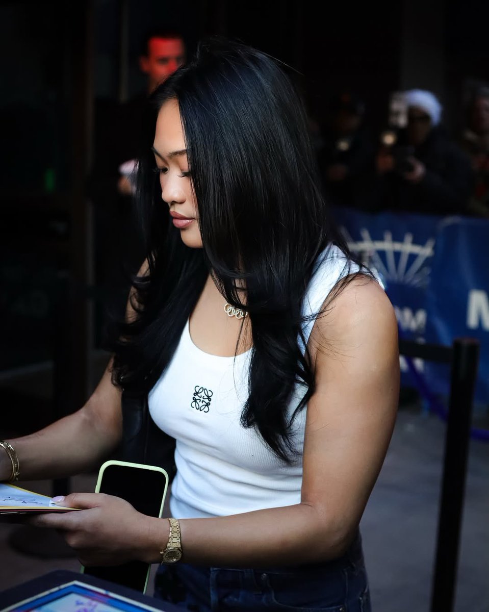 AthleteVanity's tweet image. Suni Lee at the MSG

📸: @/_jushots (IG)