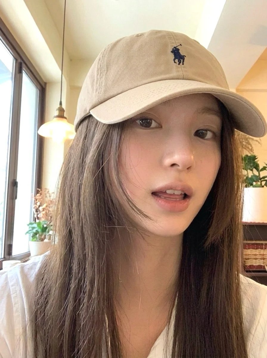 Nina tweet media