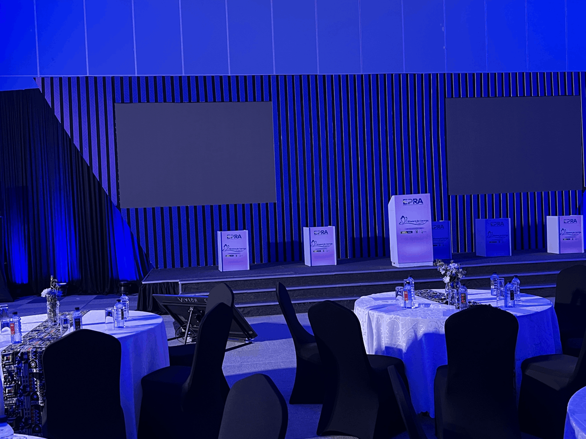 NshiftmediaKE's tweet image. From work in progress to final reveal.
Proud of this bold stage branding transformation by Norm Shift Media.
Built with precision, creativity, and impact.
Beyond the Norm.

#NormShiftMedia #StageBranding #EventBranding #FinalReveal