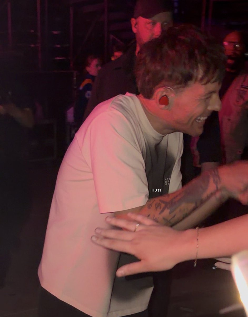 Louis Tomlinson Brasil tweet media