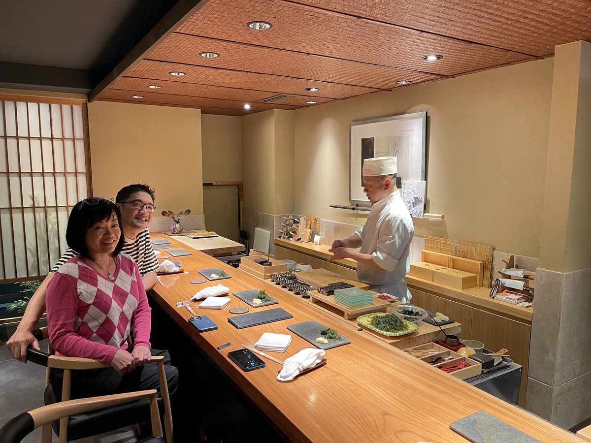 What a meal in Tokyo, after said “Arigatō.. Xièxie.. Cám ơn..Thank you.. Gracias!”