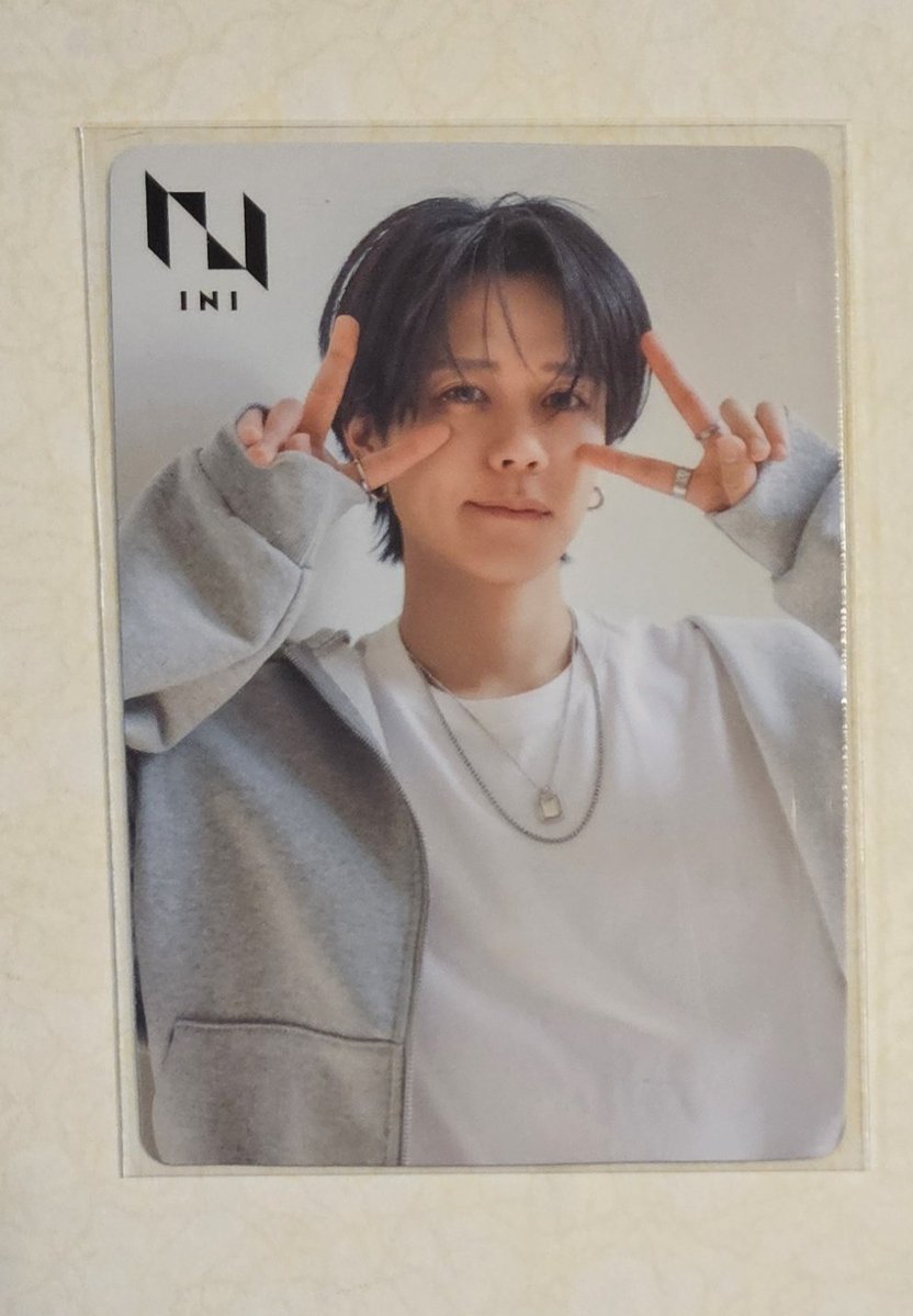 ともち👑 tweet media