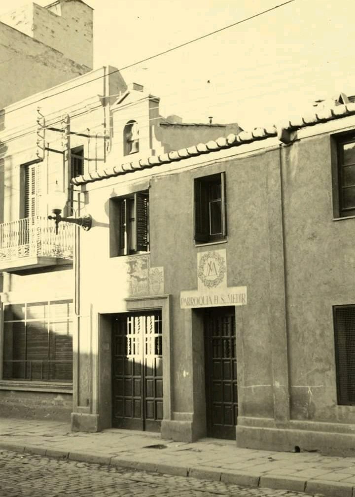 sants3radio's tweet photo. Una placa de memòria recordarà la primera església de Sant Medir, al carrer de la Constitució 52.
Al #SantsMontjuïcAlDia entrevistem a la Lluïsa Izquierdo de la Parròquia de @SantMedir del barri de la Bordeta.

🎧Audio👉https://t.co/9TrMpiEjOK
📰Notícia📸👉https://t.co/fzJNm1TeZi https://t.co/Gk3nIMNrXS