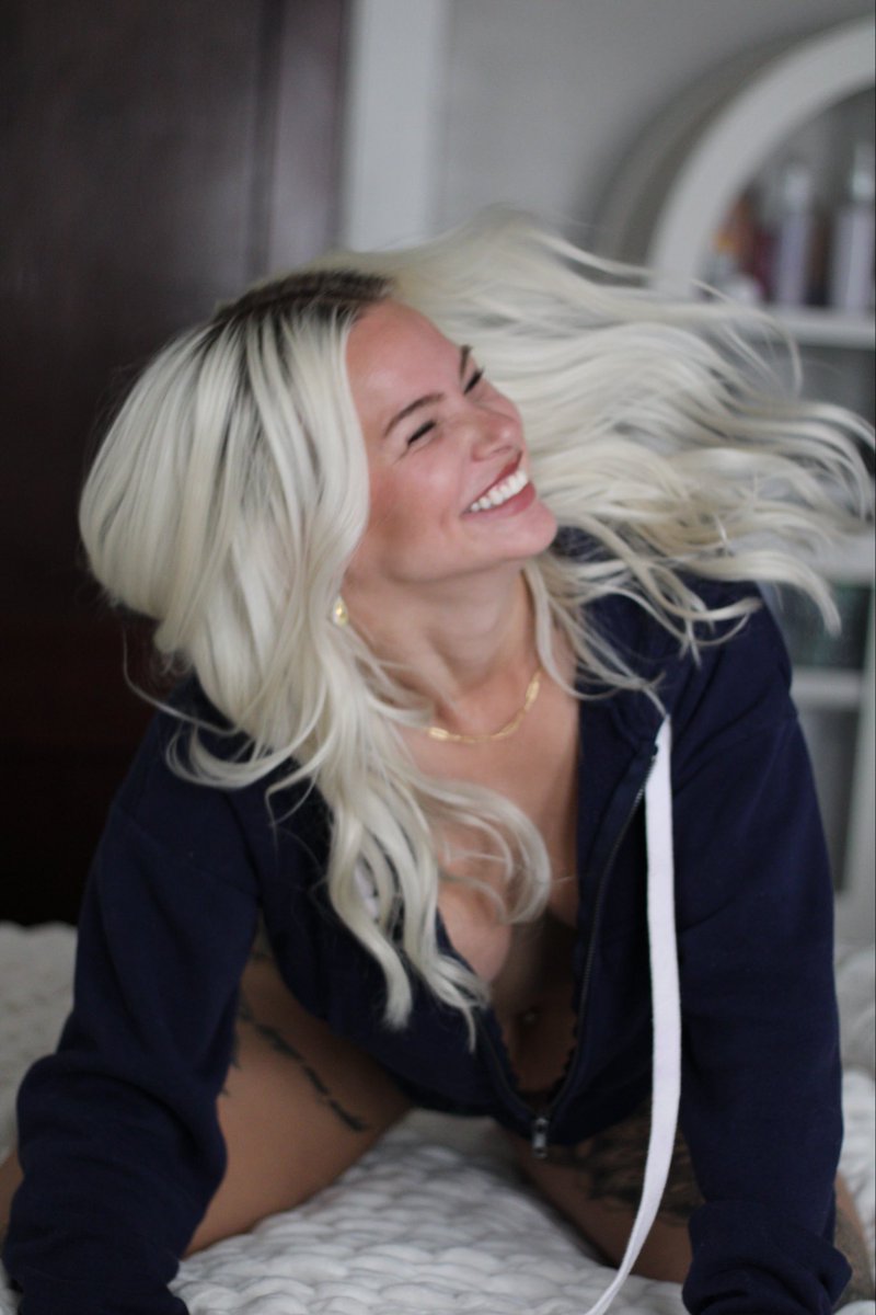 JordanTaylorT's tweet photo. Wanna have a slumber party? https://t.co/Z7OQa0U9wL