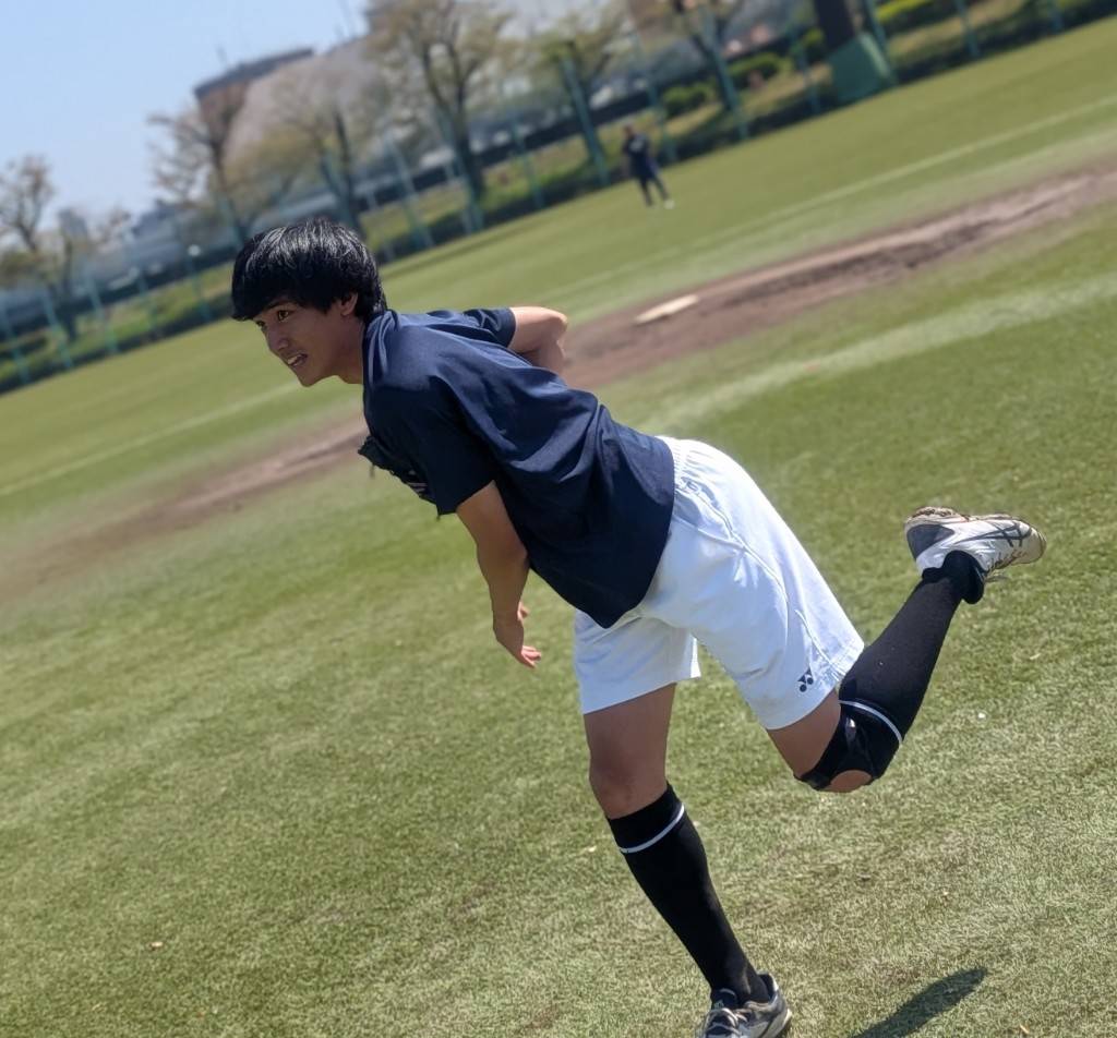 BB_FANGS's tweet photo. 4/11 Training｜⚾️
4月とは思えない気温の中での練習⚾️石田コーチが熱心に藤村選手を指導してしました😊（お） https://t.co/873kOpMMgR