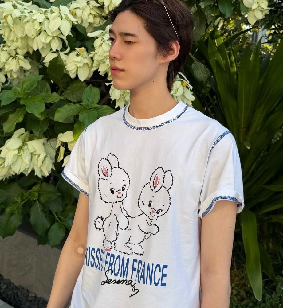 งอนกันอยู่                      ดีกันแล้ว
5555555555555555555555