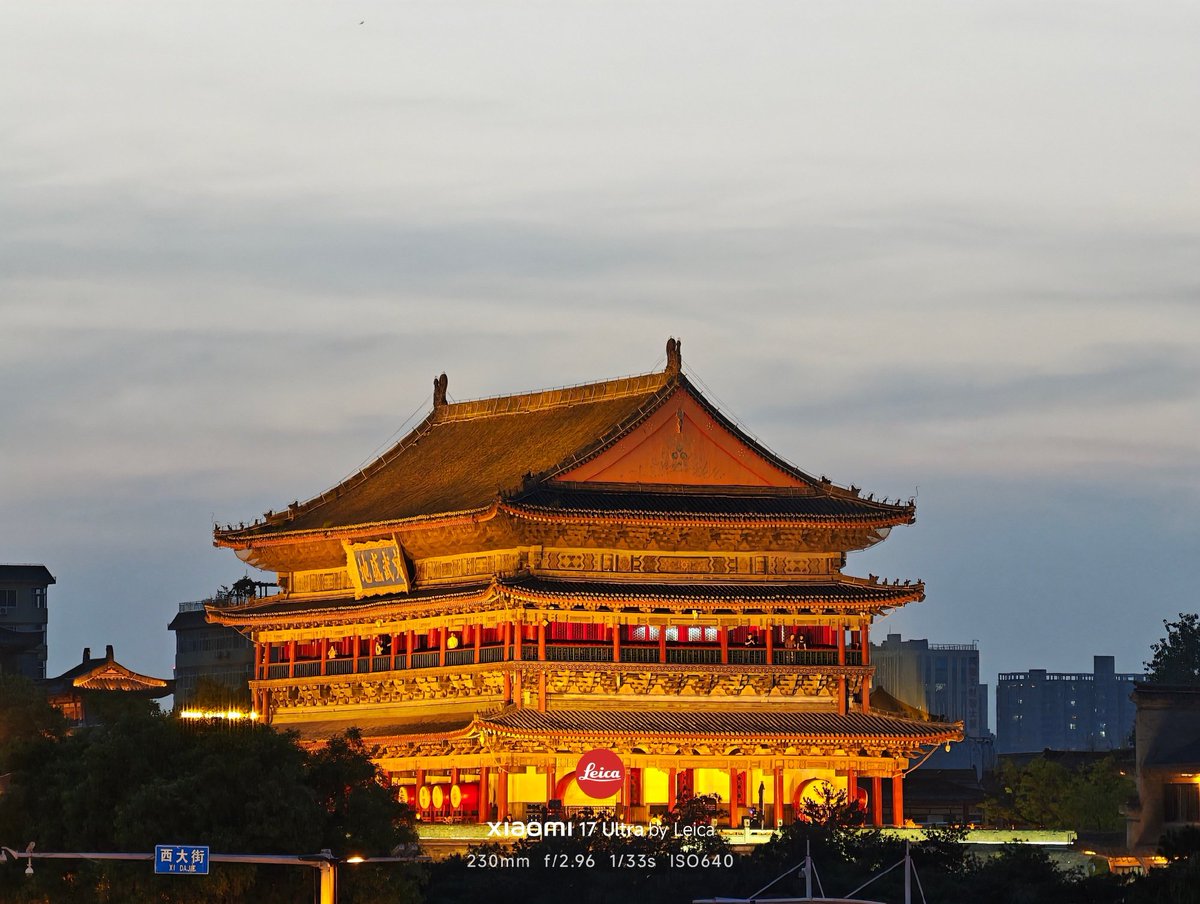 ayansonunigam's tweet image. Xiaomi 17 Ultra 🆚 OPPO Find X9 Ultra 🆚 Vivo X300 Ultra 

Which one is better ❓ 
#vivo #OPPO #Xiaomi