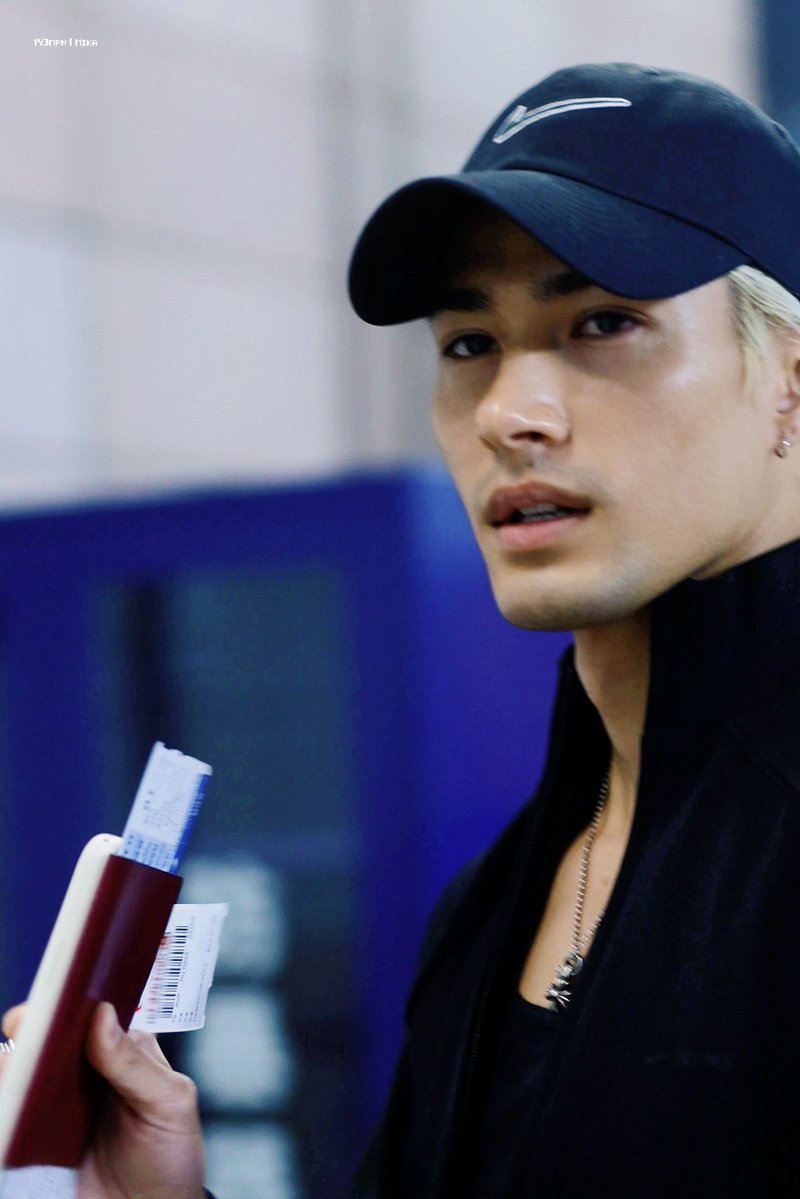 143mph_mika tweet media