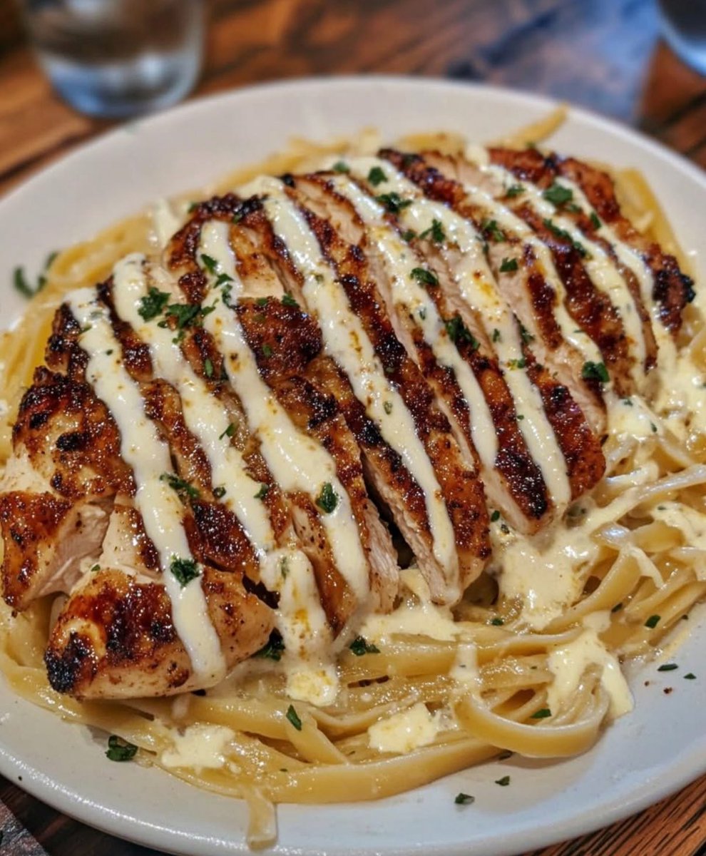 Food Pleaser tweet media