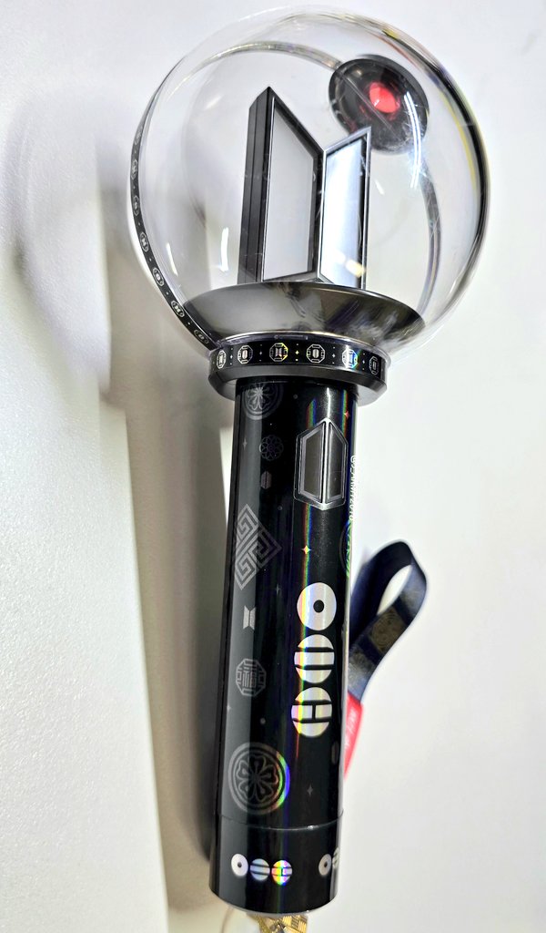 오........... 꽤괜찮은 느낌😃 제 픽은 보라입니다 내일쯤 폼가져올게요