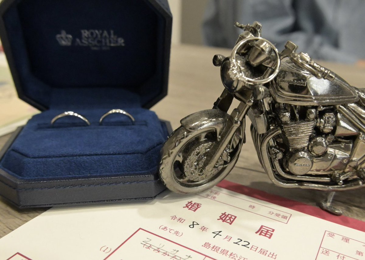 こつめ tweet media