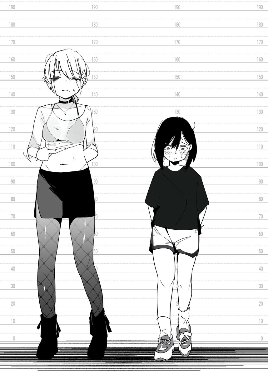 右のコが女装させられる本が来月でます(願い) 