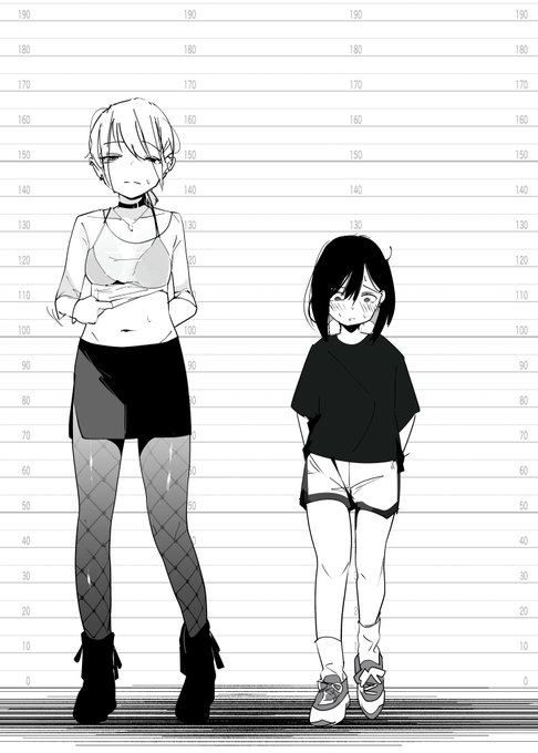 右のコが女装させられる本が来月でます(願い) 