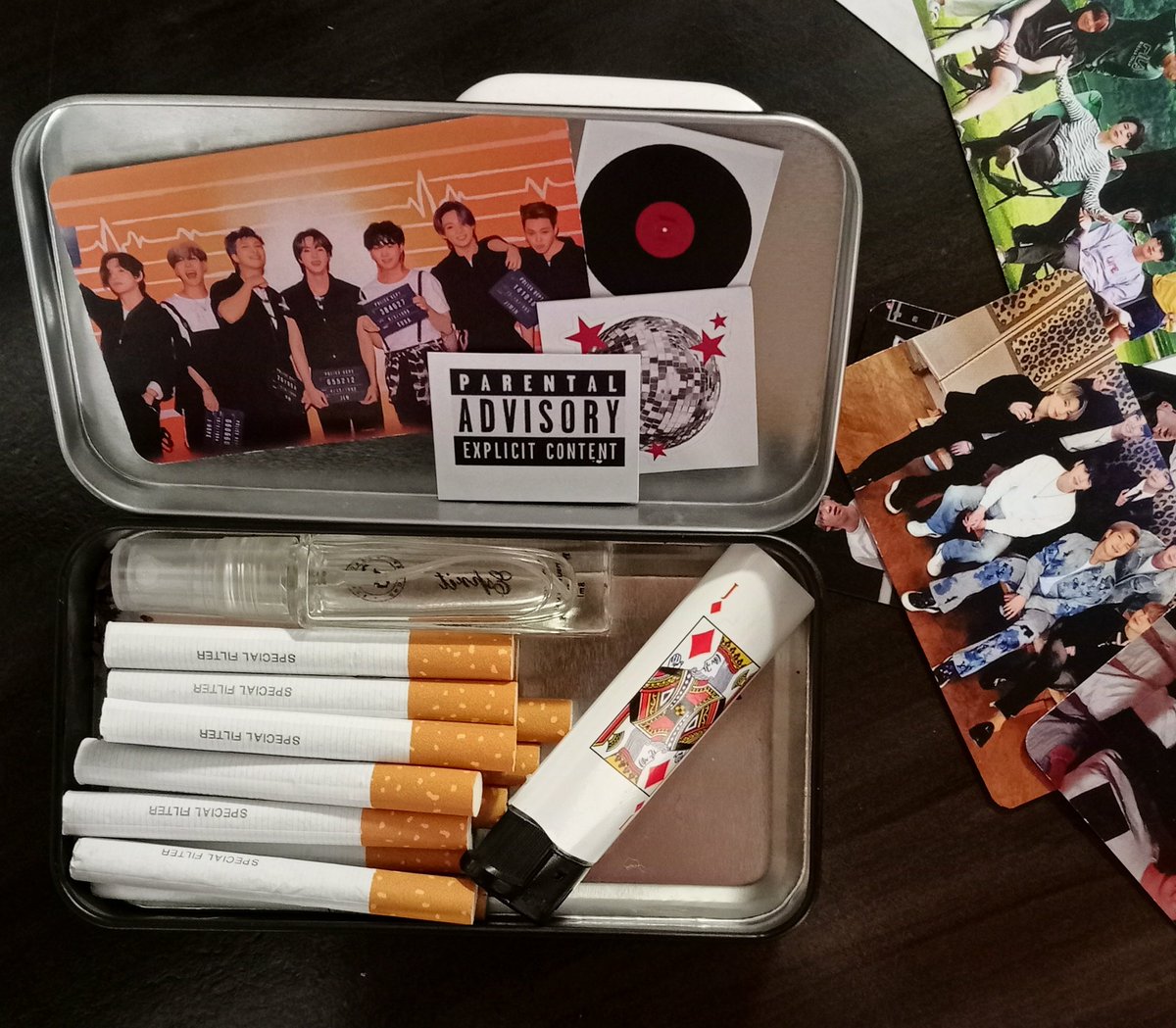 btswantsbts's tweet photo. who wants one https://t.co/vmE5pzhfhM