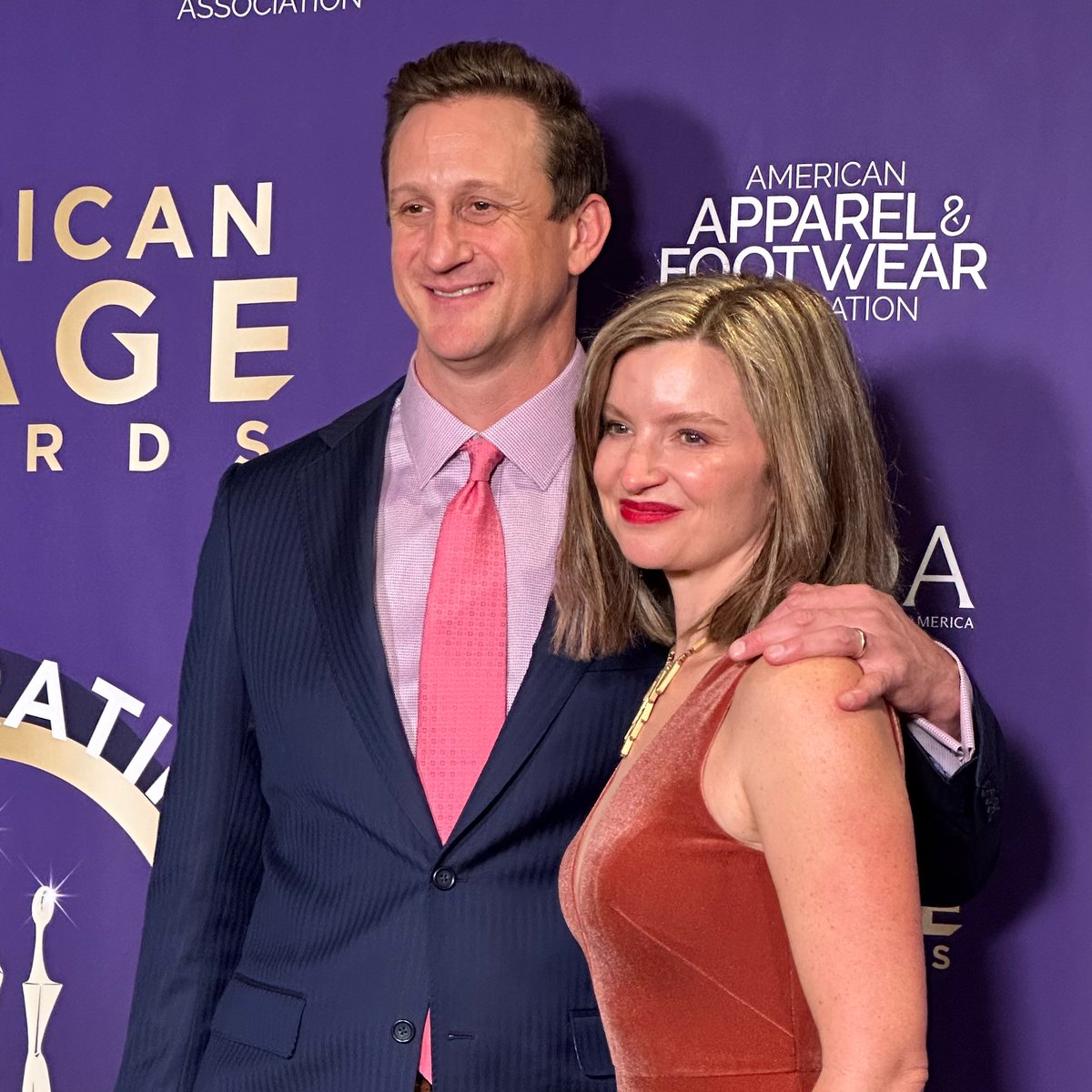 apparelfootwear's tweet image. Last night, AAFA was proud to extend the #AmericanImageAwards Eco-Steward of the Year Award to AFIRM Group, accepted by Nathaniel Sponsler! #SmartSustainability #FashionForward americanimageawards.org/AIA26/Eco26.as…