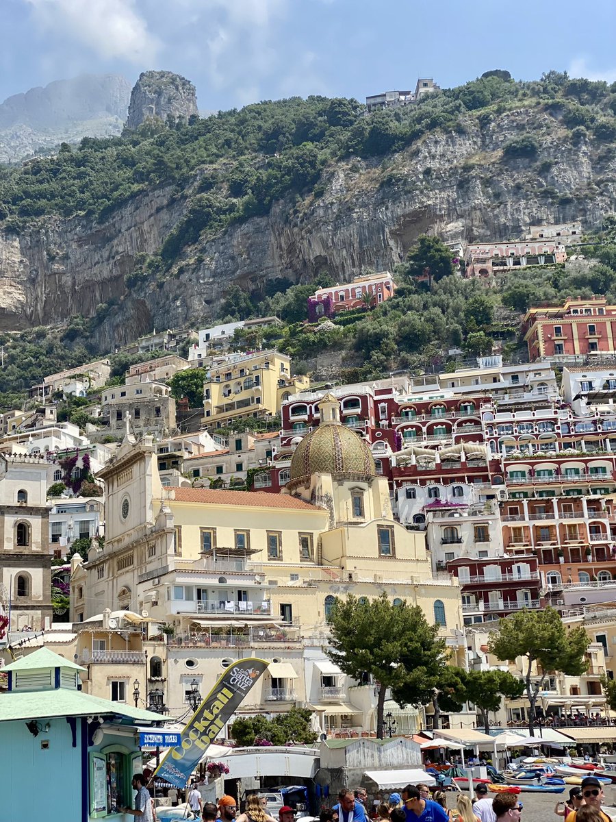 Ujkaluj.sui tweet media