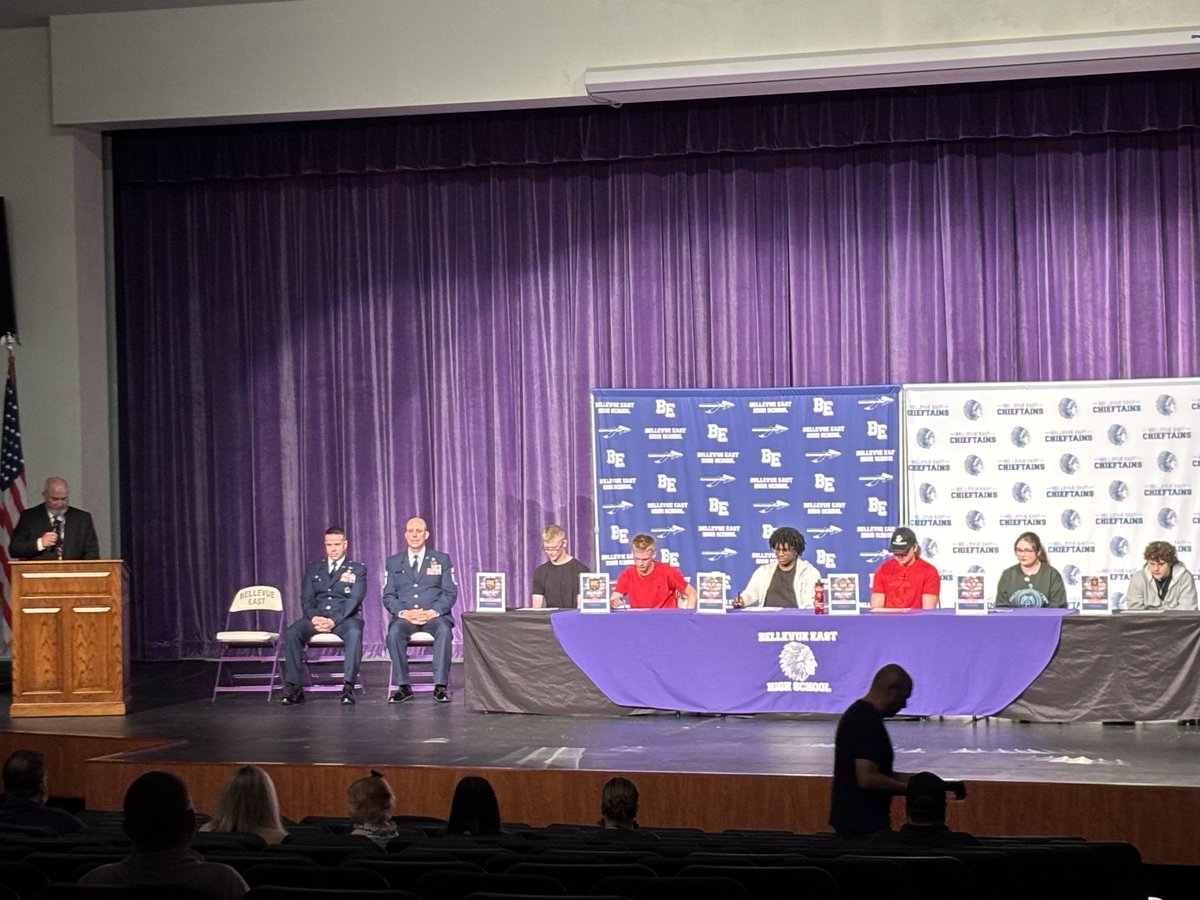 Bellevue East tweet media