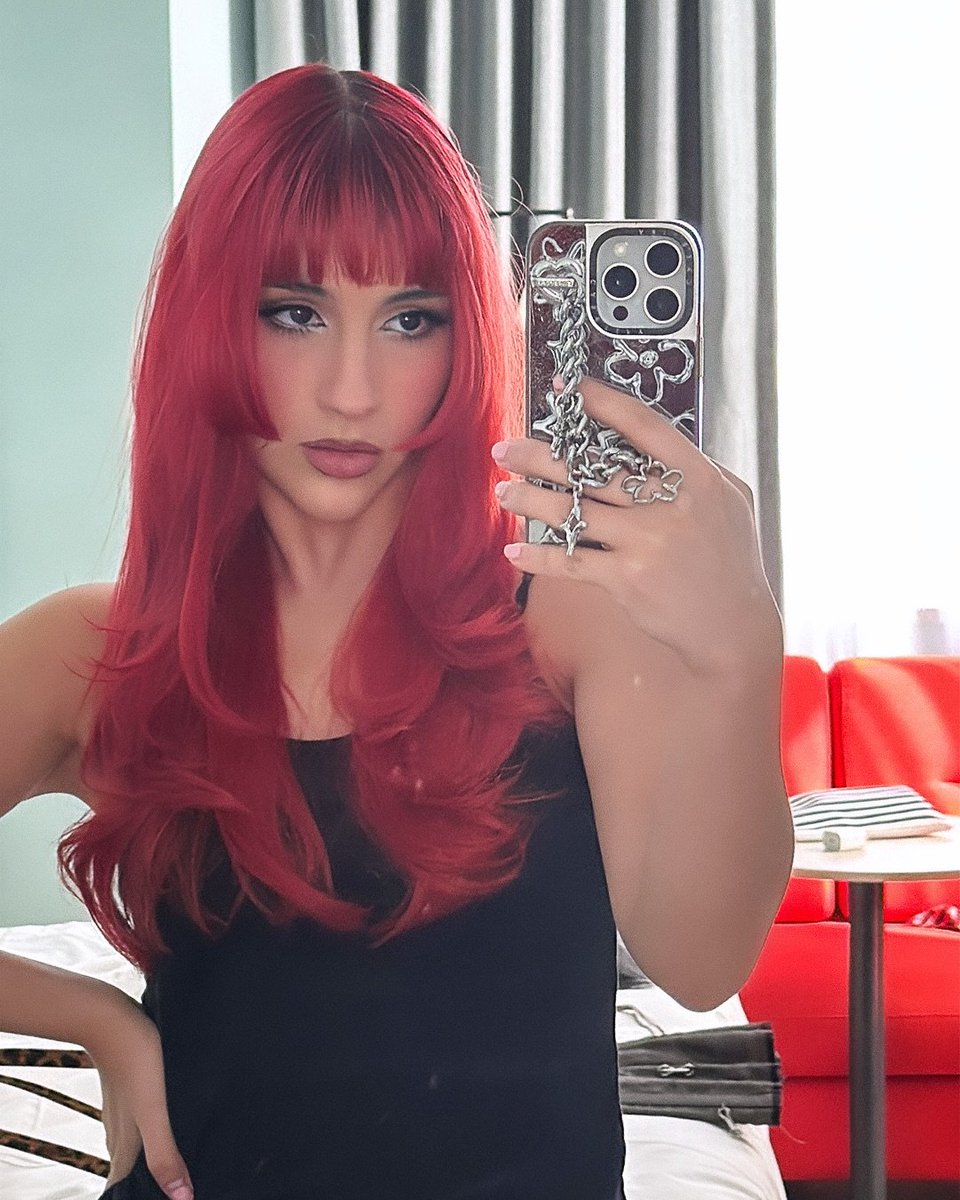 thewarning_esp's tweet image. Publicaciones realizadas por Pau en Instagram 

#TWSpain #GirlPower #TheWarning #RockGirls