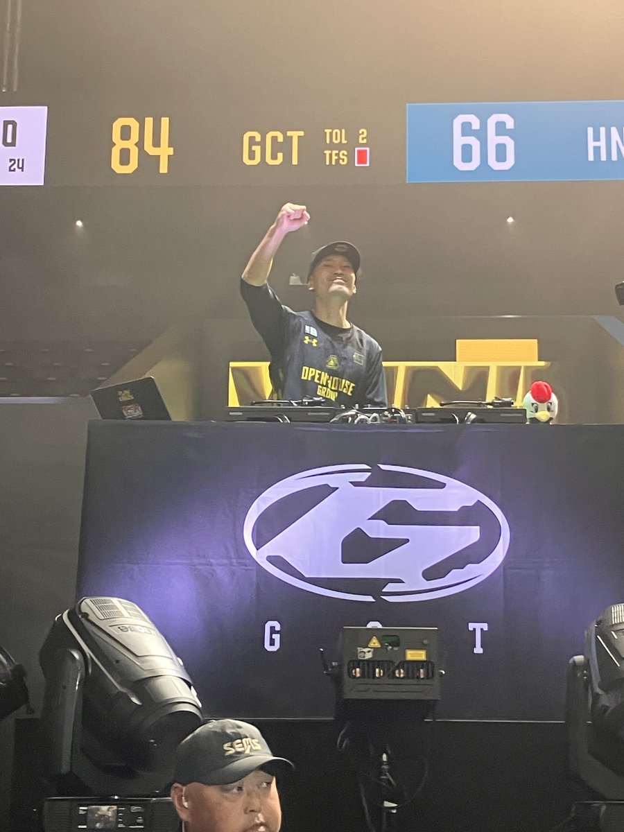 あやの⚡️ tweet media