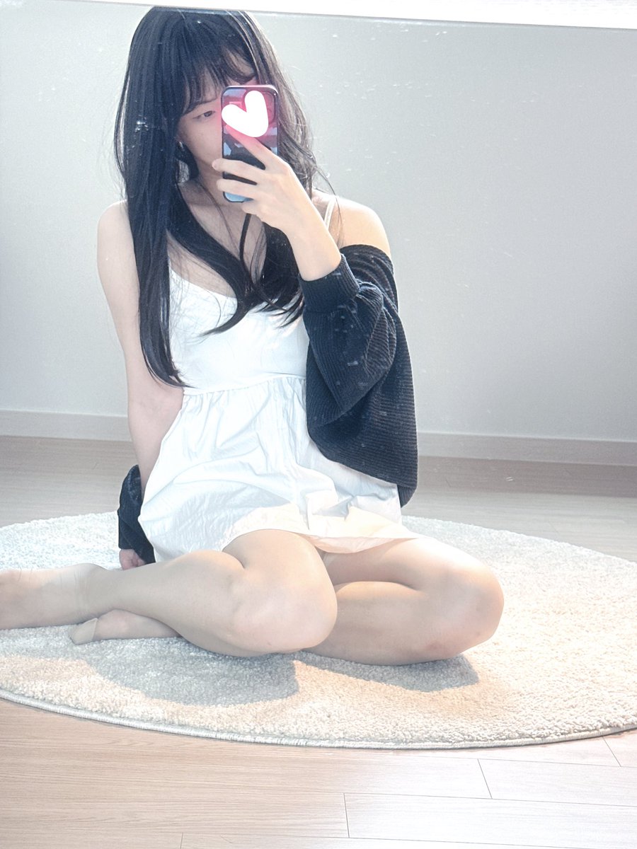 mumu4782's tweet image. 나 뭐 달라는거 없어?
#여장 #시디 #femboy #CD #crossdresser #女装