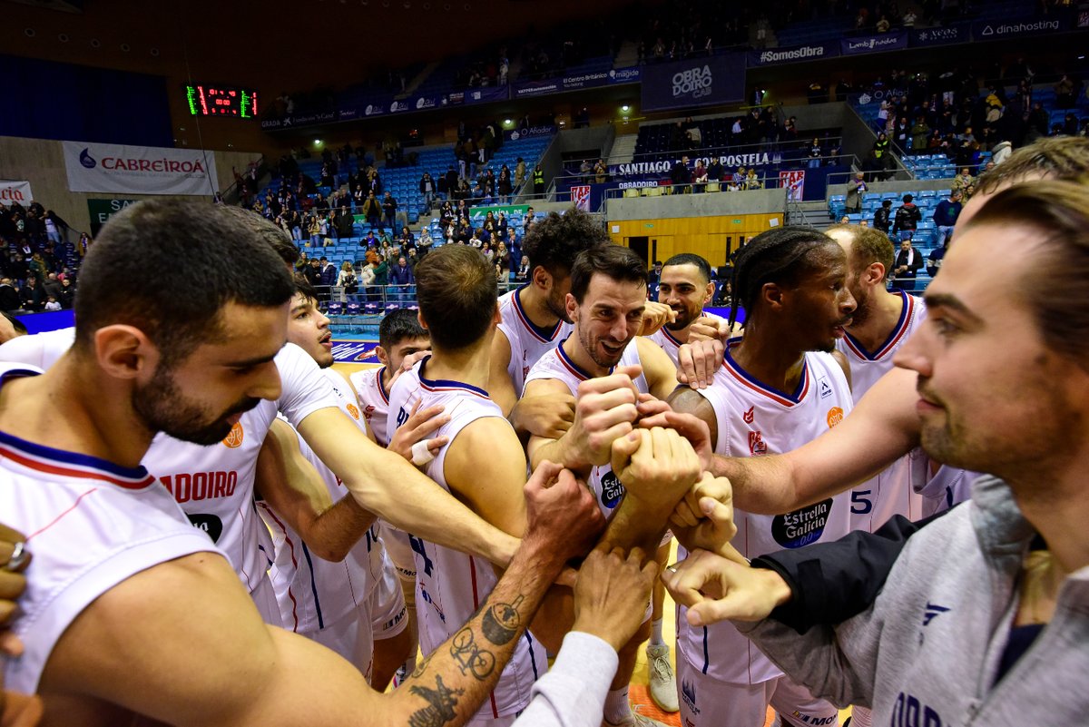 MONBUS OBRADOIRO tweet media