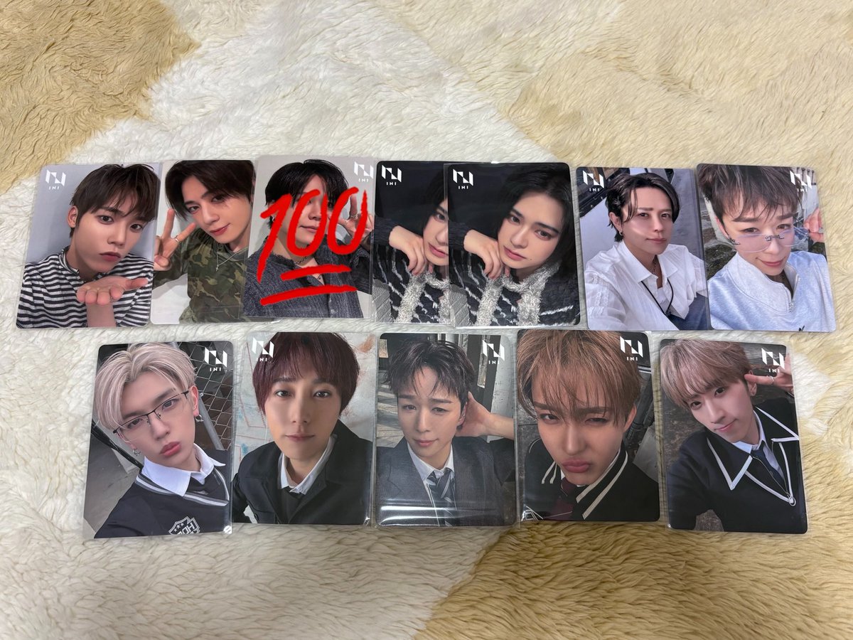 1️⃣6️⃣ tweet media