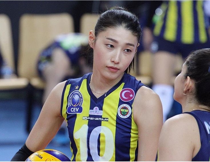 김노예 tweet media