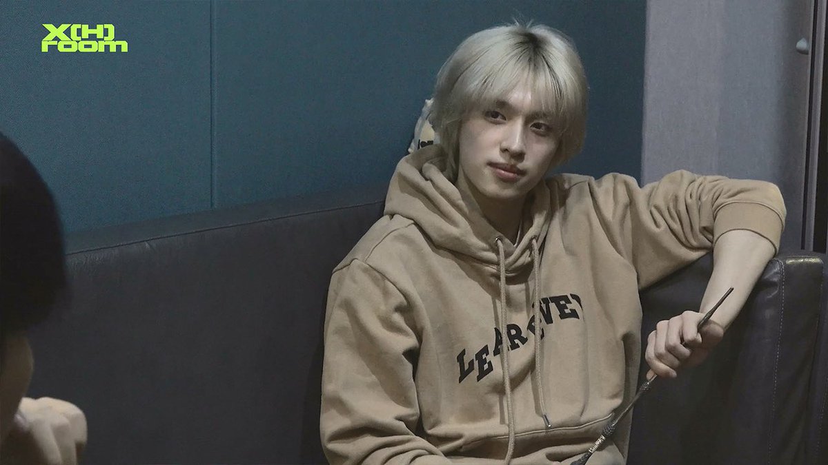 Xdinary Heroes(엑스디너리 히어로즈) <DEAD AND> X(H) room V-LOG

youtu.be/dTC0Q9p7R8o

#XdinaryHeroes #엑스디너리히어로즈
#DEAD_AND
#Voyager
#WE_ARE_ALL_HEROES