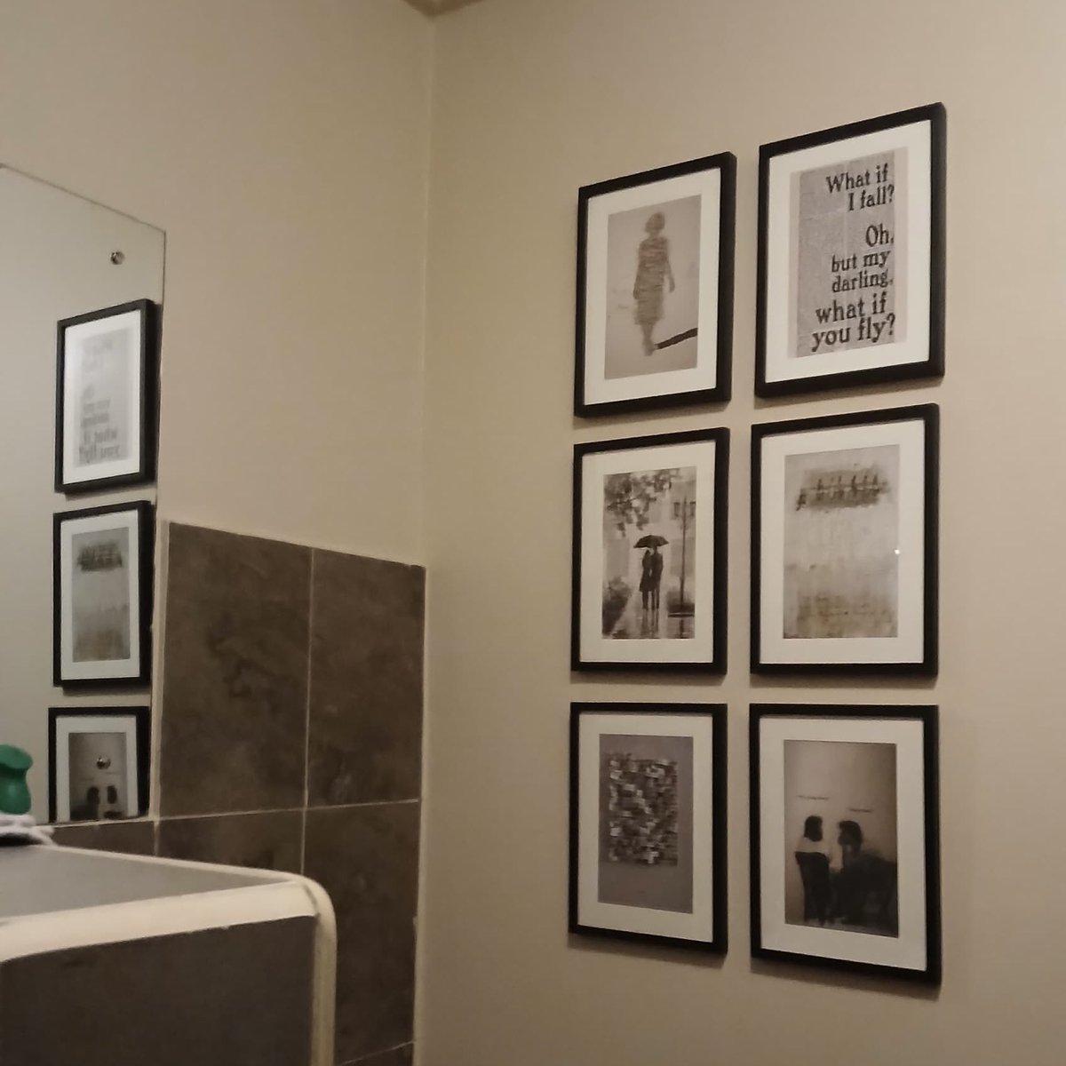 vber_store's tweet image. Contact us on;
WhatsApp/call
+256705523522
Call
+256782155141 

#frames #photoframes #art #artgallery #artist