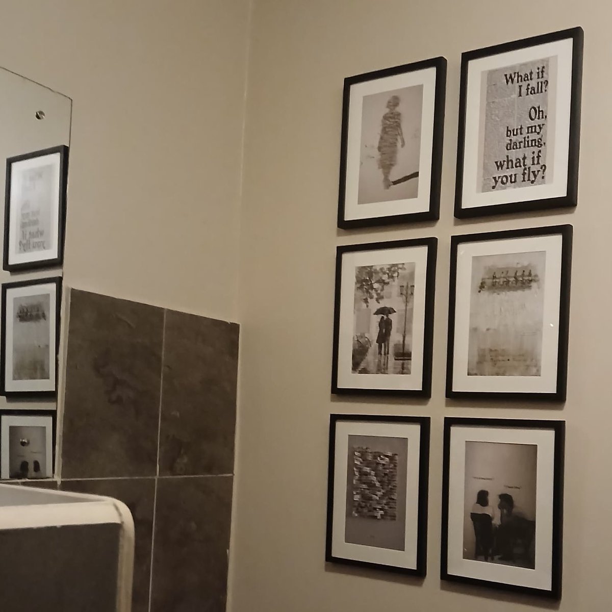 vber_store's tweet image. Contact us on;
WhatsApp/call
+256705523522
Call
+256782155141 

#frames #photoframes #art #artgallery #artist