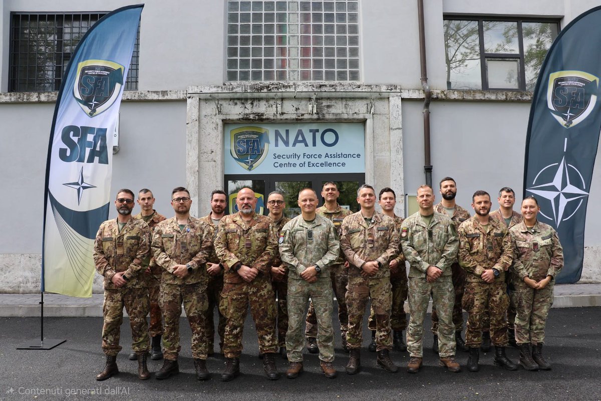 NATOSFACOE's tweet photo. @NATO_ACT CSEL met with #NSFACOE CSEL and NCOs to discuss key NCO-related matters, including education, recruitment, and professional development within the @NATO NCO Corps
#NATO #WeAreNATO #StrongerTogether https://t.co/A38Aa1pSgj