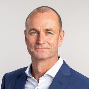 netzpalaver's tweet image. Equinix ernennt Peter von Dietze zum Managing Director für Deutschland

#Digitalisierung @Equinix #Interconnection #Rechenzentrum

netzpalaver.de/2026/04/22/equ…