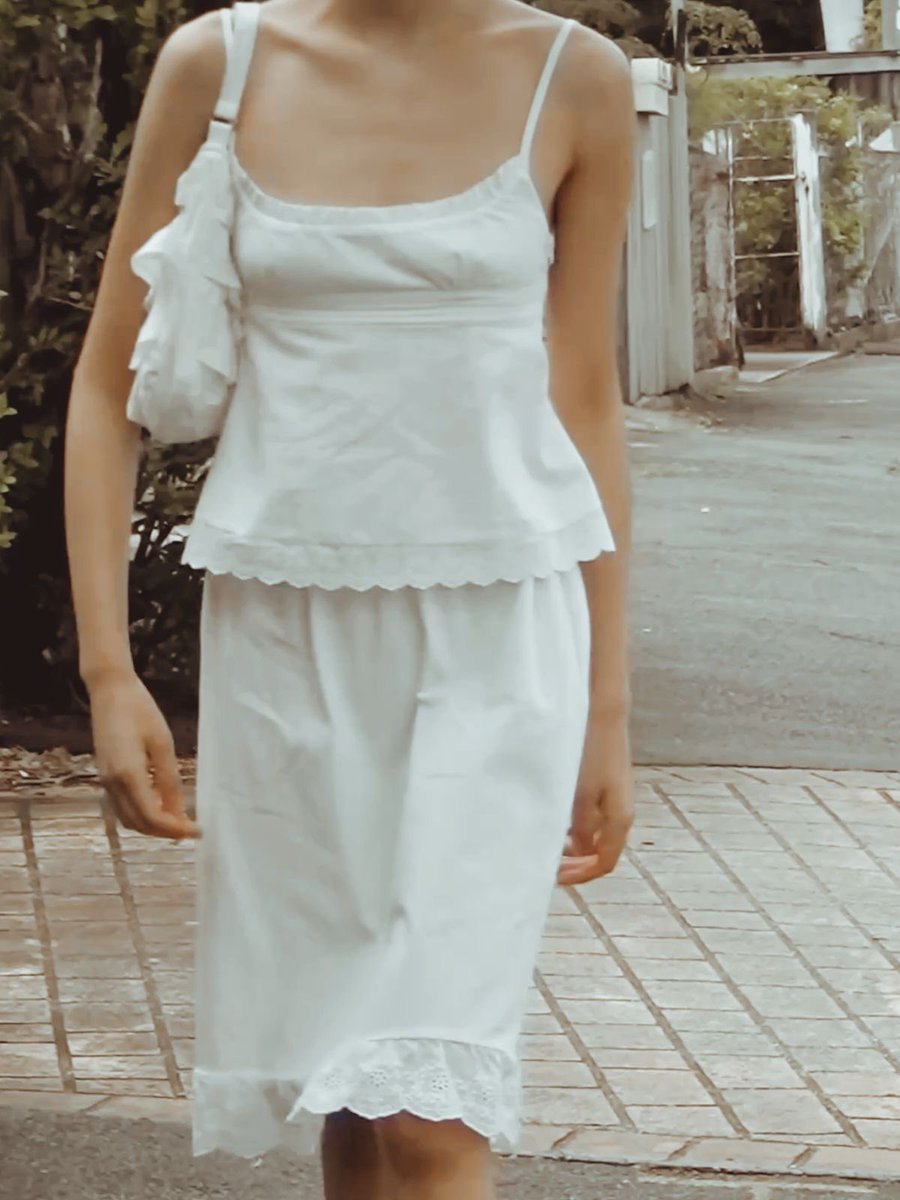 s ♡₊˚🦢・₊✧ tweet media