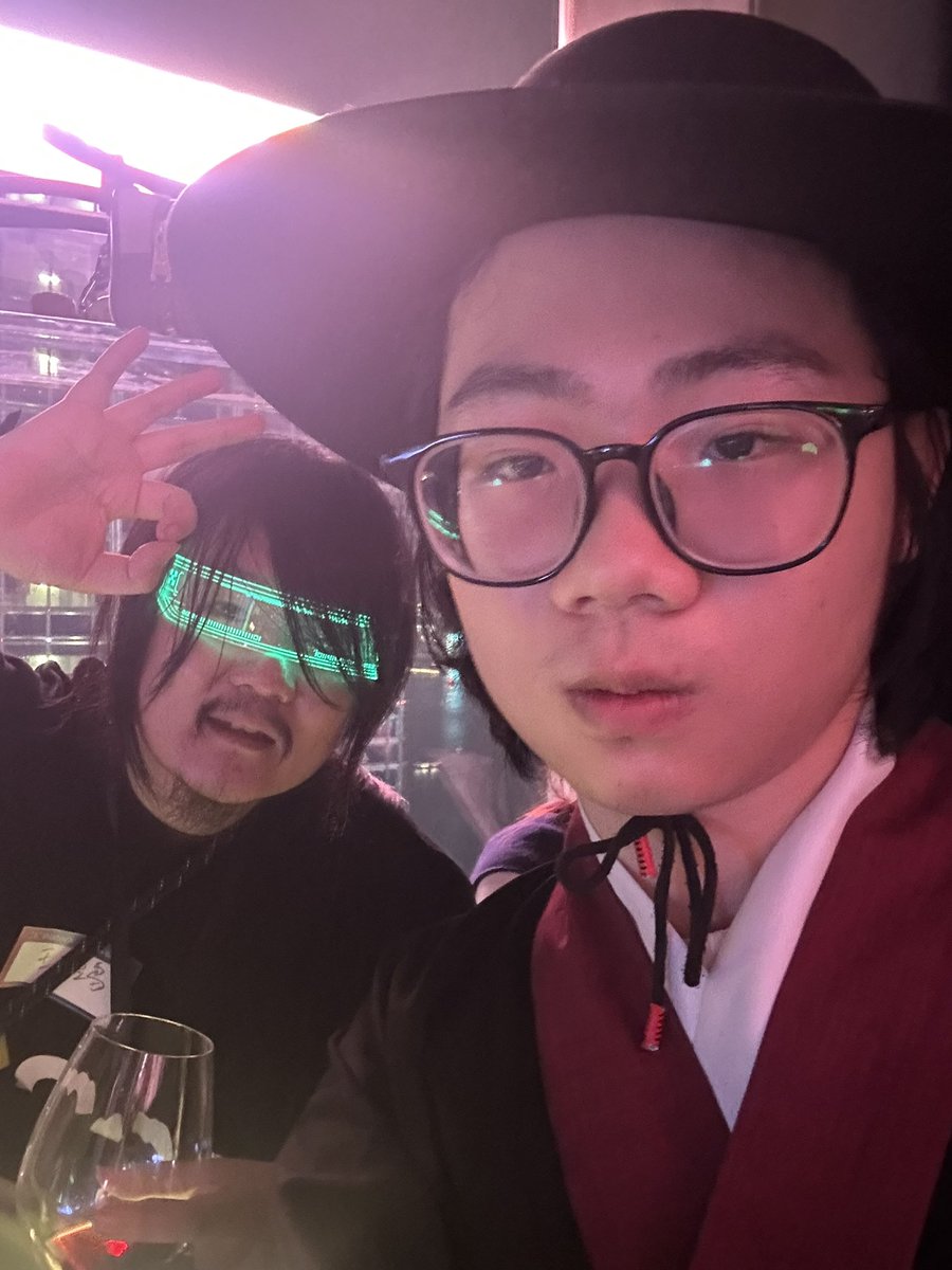 六时夜_Sixtimenight（熊市底部抄底MSTR版） tweet media