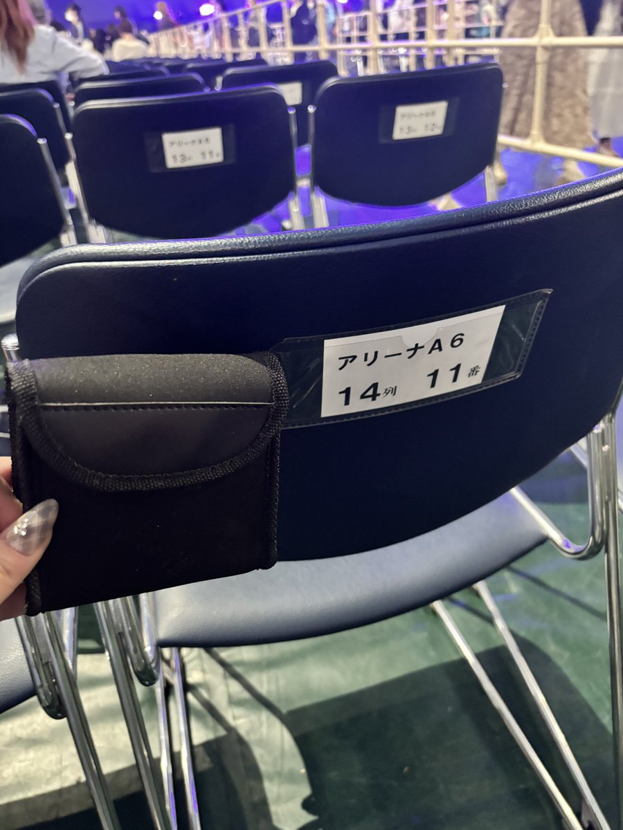 この席に座っていたJAMさん！
落し物です。スタッフさんに預けておきました🙇‍♀️
 #JO1DER_SHOW
 #EIEN_OSAKA_0422
落し物 JO1 京セラ