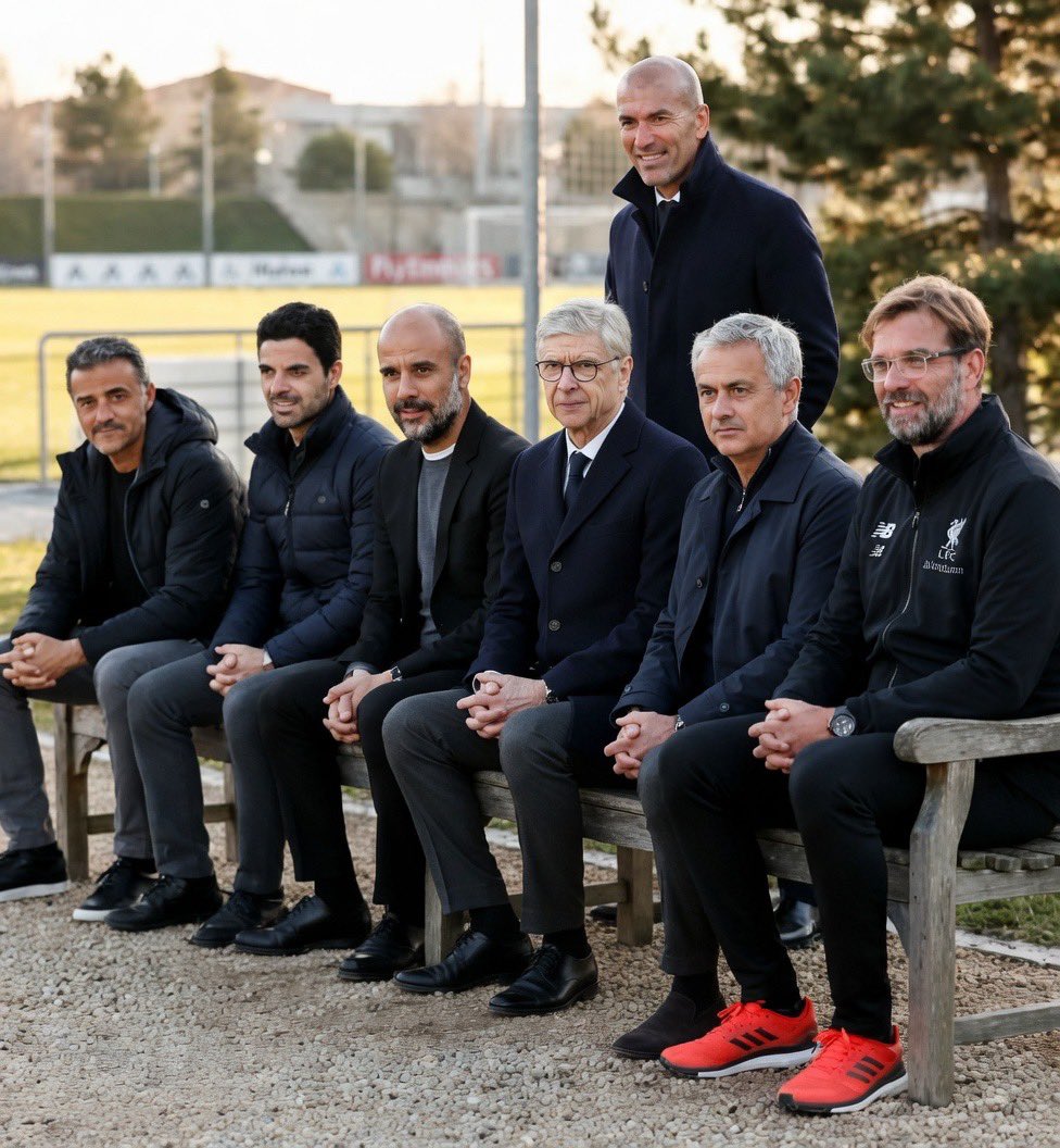 Arsenal babe tweet media