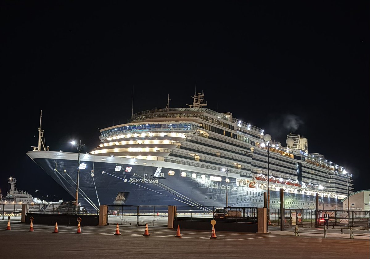 mura_issei's tweet photo. ウエステルダム！
ようこそ！小樽へ！！
#ウエステルダム
#WESTERDAM
#小樽 https://t.co/ohFIzfrw6b