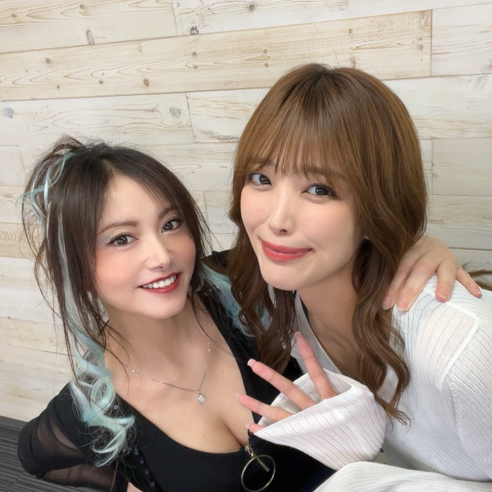 【公式】たかはし智秋 tweet media