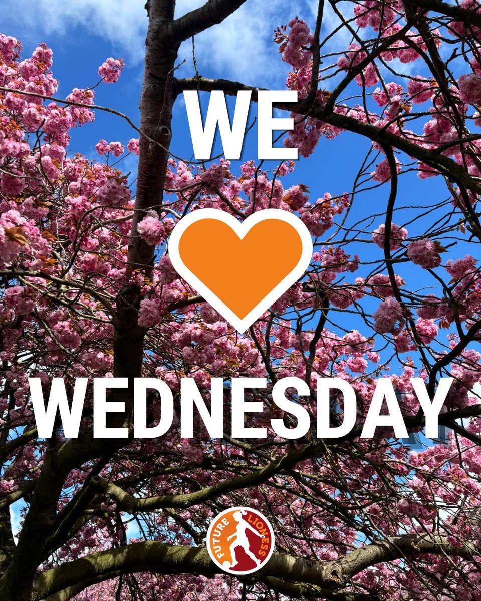 Future_Lioness's tweet image. 𝙃𝙚𝙡𝙡𝙤 𝙎𝙪𝙣𝙨𝙝𝙞𝙣𝙚 ☀️

The blossom is in full bloom, the sun is shining AND it’s Wednesday 😍
It doesn’t get much better than this! Roll on 6pm – Let’s go Lionesses ⚽🦁👏
#GirlsFootball
#Harrogate
#Opportunity