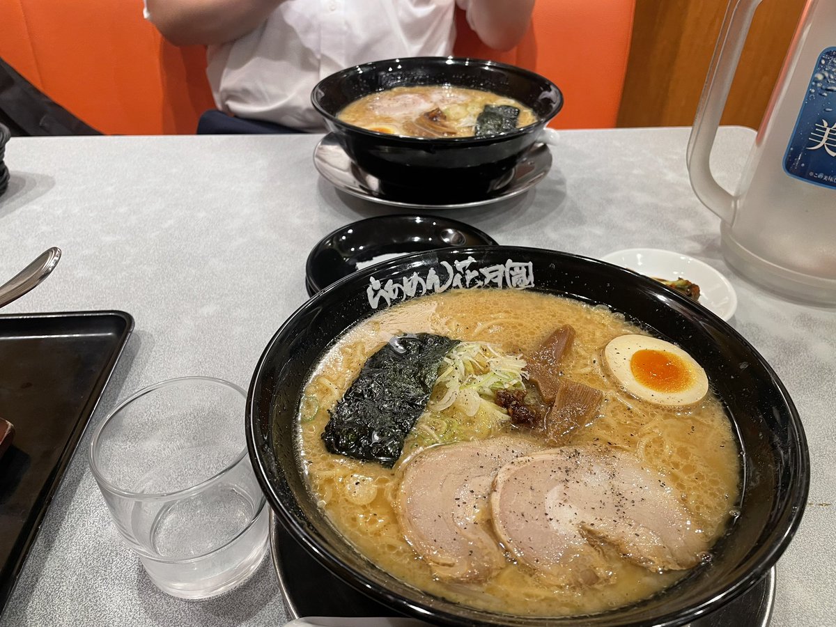 レオ砂 tweet media