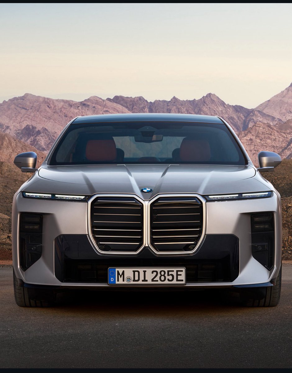 R!cky W. tweet media