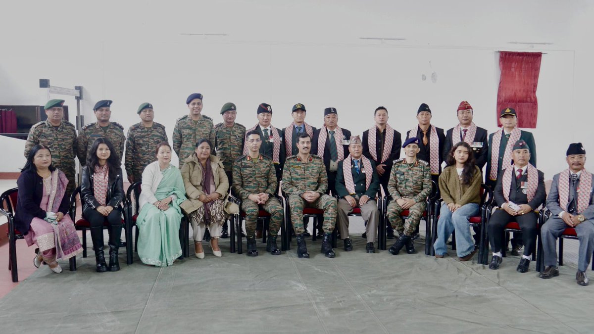 DIRECTORATERTG's tweet photo. Honouring Valor at GRD Ghoom | Inspiring the Next Generation

DDG Recruiting (States), ZRO Kolkata, visited GRD Ghoom, where he interacted with the Director and esteemed Veteran Gallantry Awardees—true embodiments of courage, valour and selfless service.

He commended their outstanding contributions to the Nation and highlighted their role as torchbearers and role models for the youth of the region. Emphasising the power of storytelling, he noted that sharing their real-life gallantry stories through digital platforms can strongly inspire the next generation to don the uniform.

#IndianArmy #JoinIndianArmy