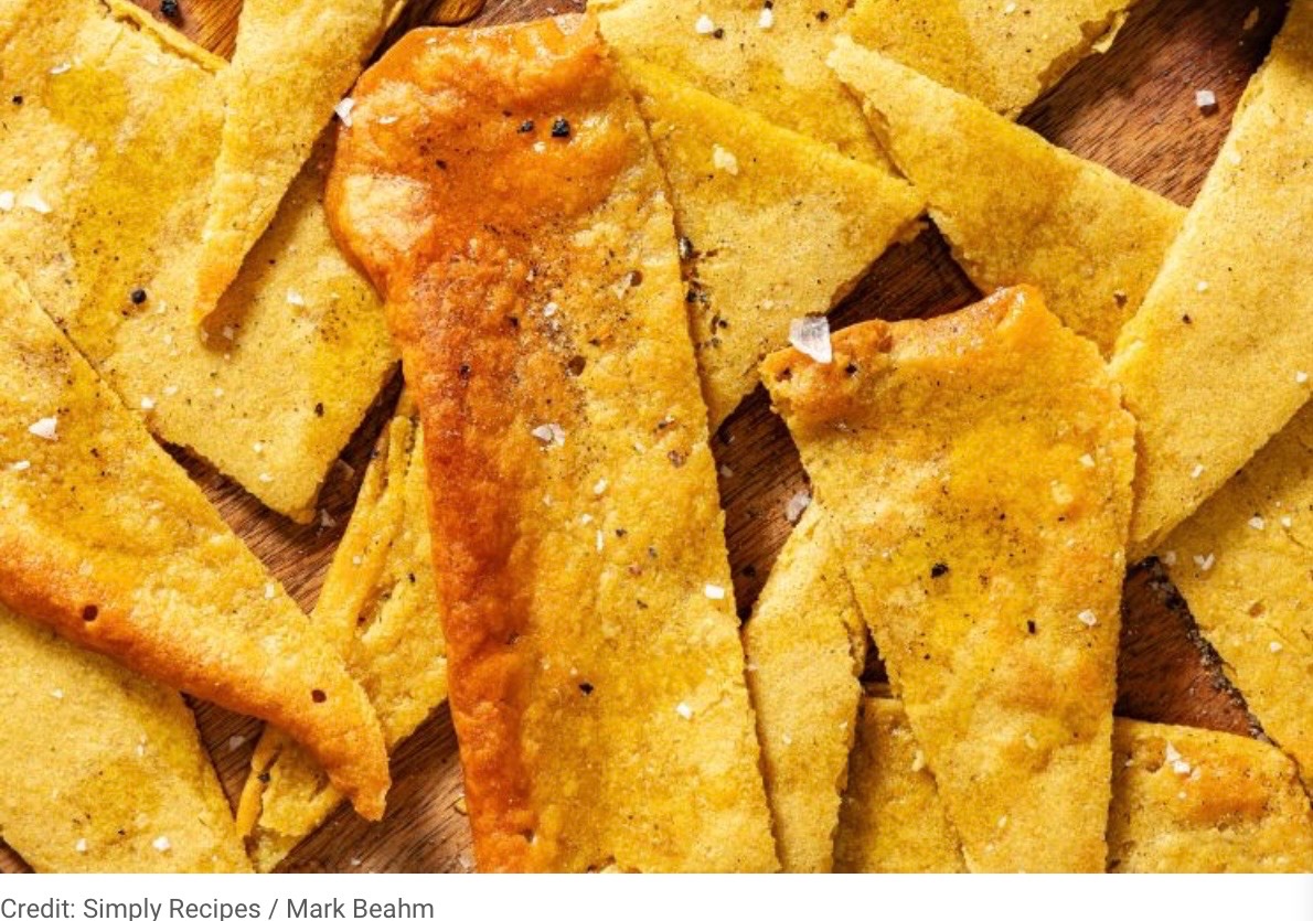 CC Tip: Here’s a *French* Flatbread  w/ *3 Ingredients* that’s so EASY to make, you’ll make it ALL the TIME! w/ *Chickpea* FLOUR! *Unique* &amp; Sooo Gourmet! Give It a GO! simplyrecipes.com/sheet-pan-socc…