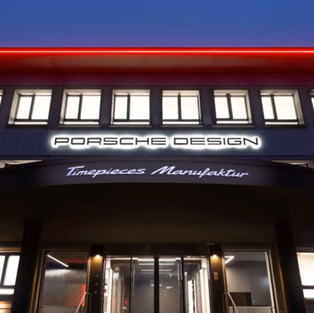 jeffjthompson's tweet image. Inside Porsche’s Secret Watch Factory #watches #porsche #Esquire 
esquiremag.ph/style/watches/…