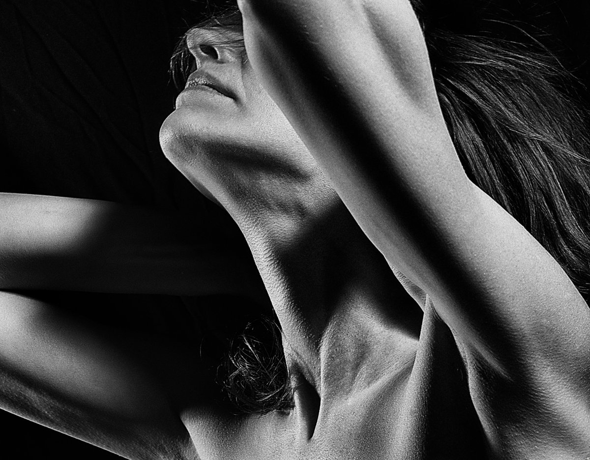 Welcome. #ТФП  #TFP free style.
#Колличество съемок и образов не ограничены.
#Improvisation или по образцам (референсам).
instagram.com/alexanderkrivi…
tiktok.com/@krivitskiy
t.me/TFPKievUkr 
facebook.com/groups/2649575…