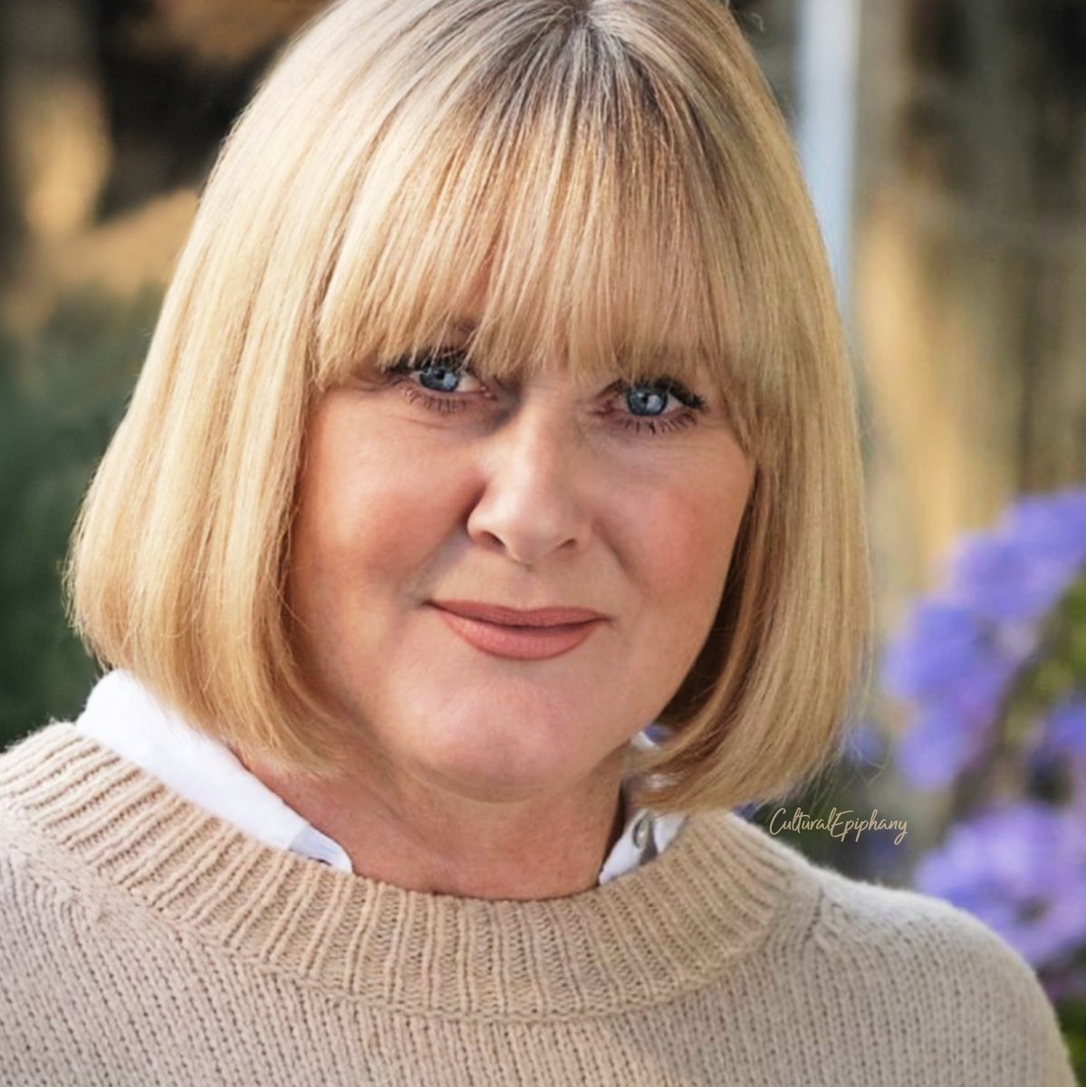 CulturalEpiph's tweet photo. "It is great to see characters of a certain age."-Sarah Lancashire (Sunday Mirror, 2016)
#SarahLancashire
📸: Squire / Edit: CE https://t.co/FcVFjuJaUX