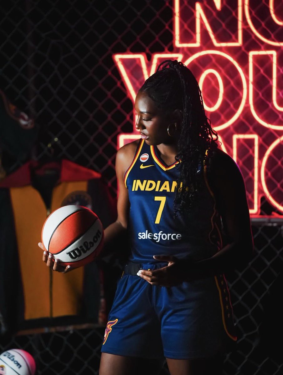 Indiana Fever BR tweet media